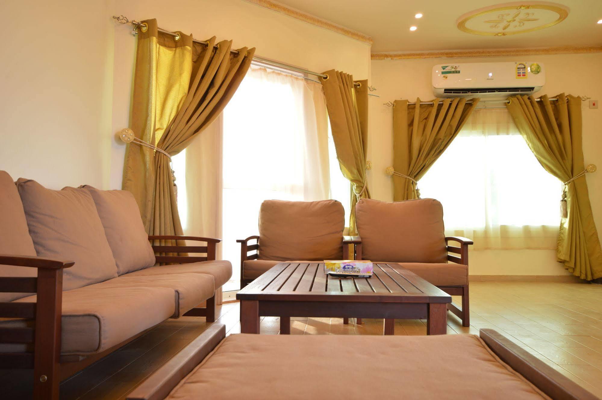 Al Ahmadi Plaza Resort Yanbu Dış mekan fotoğraf
