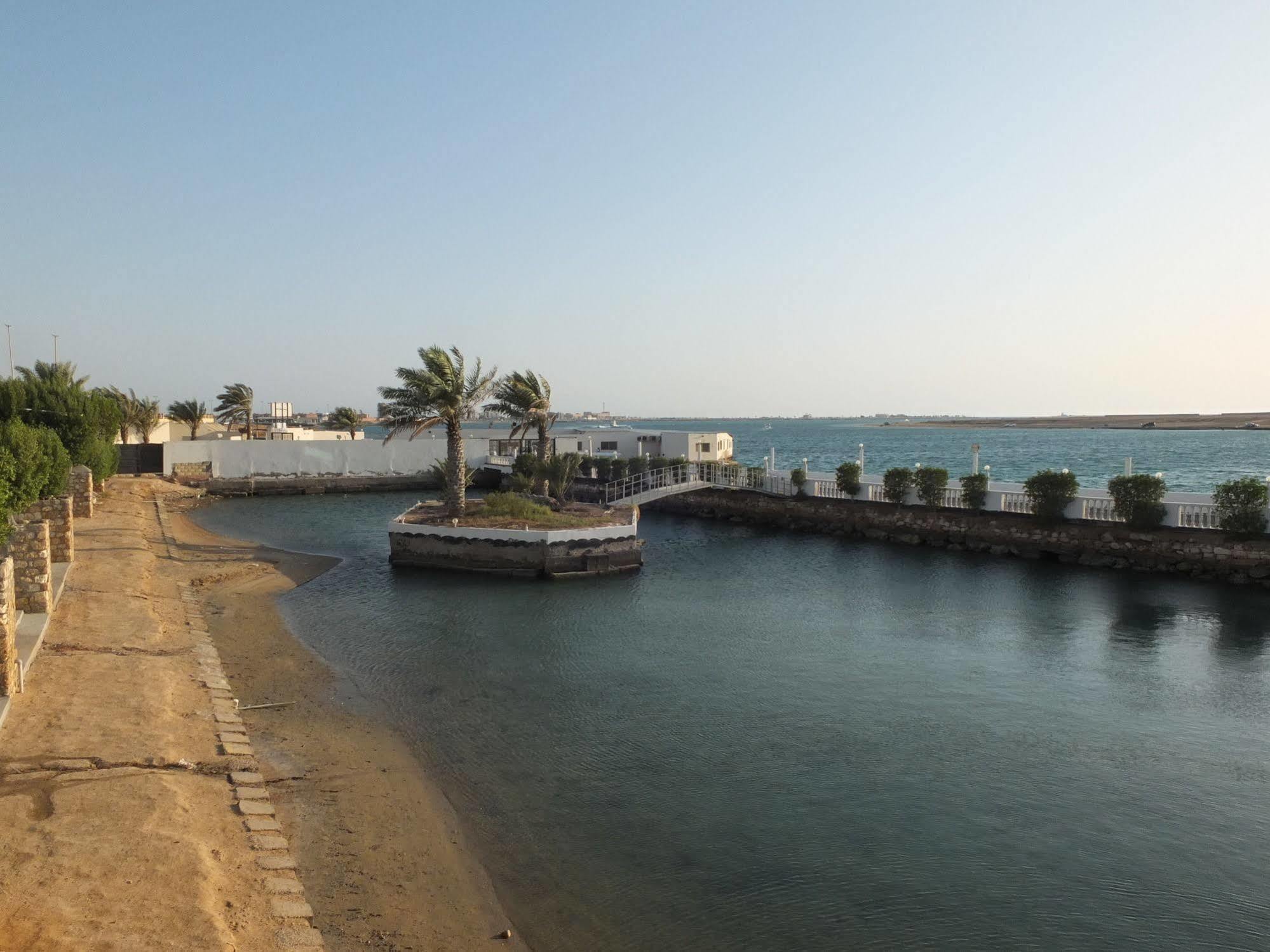 Al Ahmadi Plaza Resort Yanbu Dış mekan fotoğraf