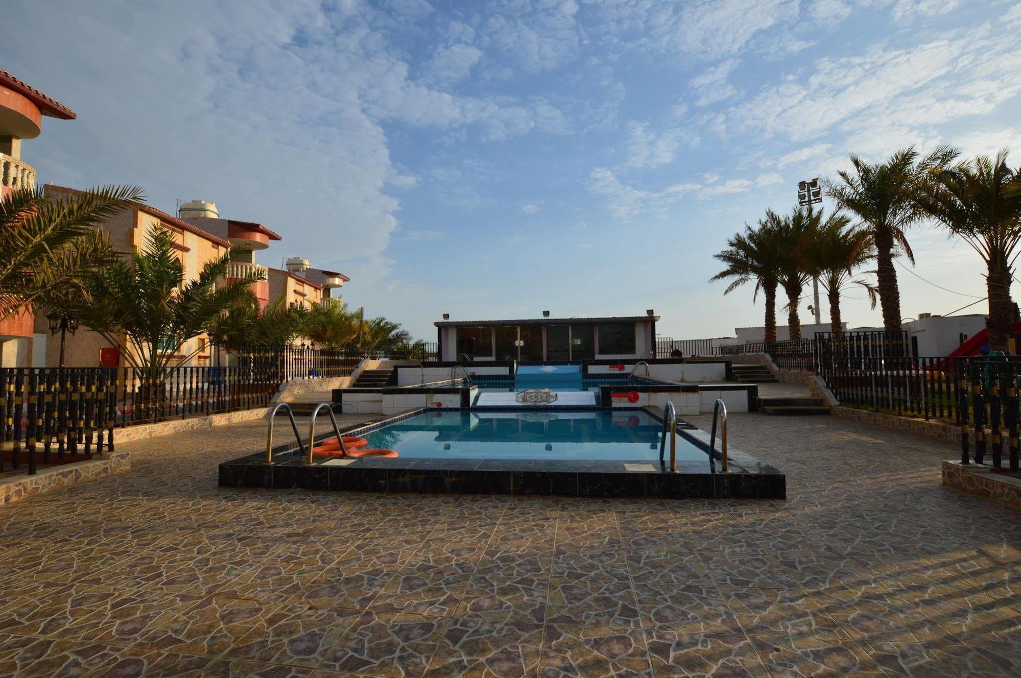 Al Ahmadi Plaza Resort Yanbu Dış mekan fotoğraf