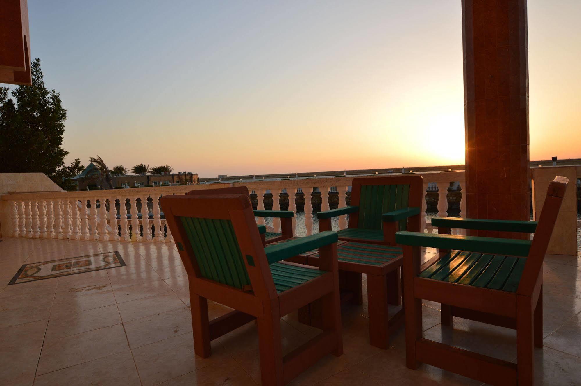 Al Ahmadi Plaza Resort Yanbu Dış mekan fotoğraf